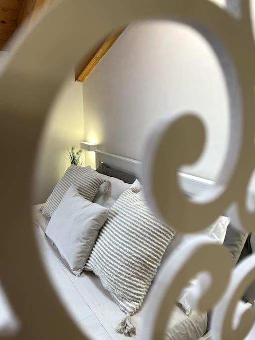 Ferienwohnung Mansarda Antica Milano San Giuliano Milanese Exterior foto