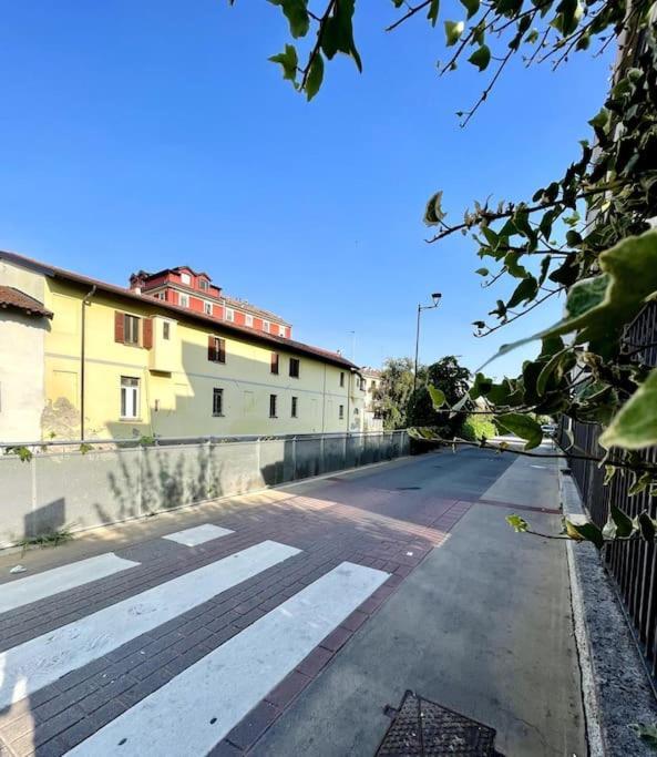 Ferienwohnung Mansarda Antica Milano San Giuliano Milanese Exterior foto