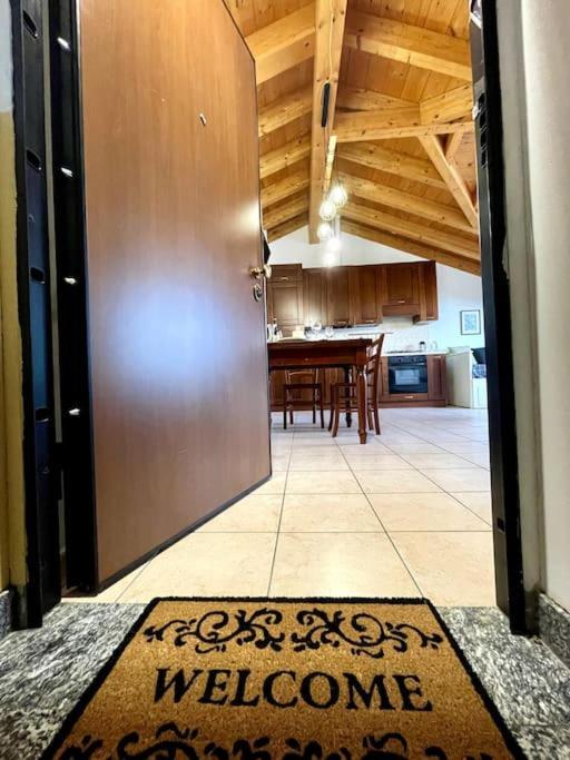 Ferienwohnung Mansarda Antica Milano San Giuliano Milanese Exterior foto